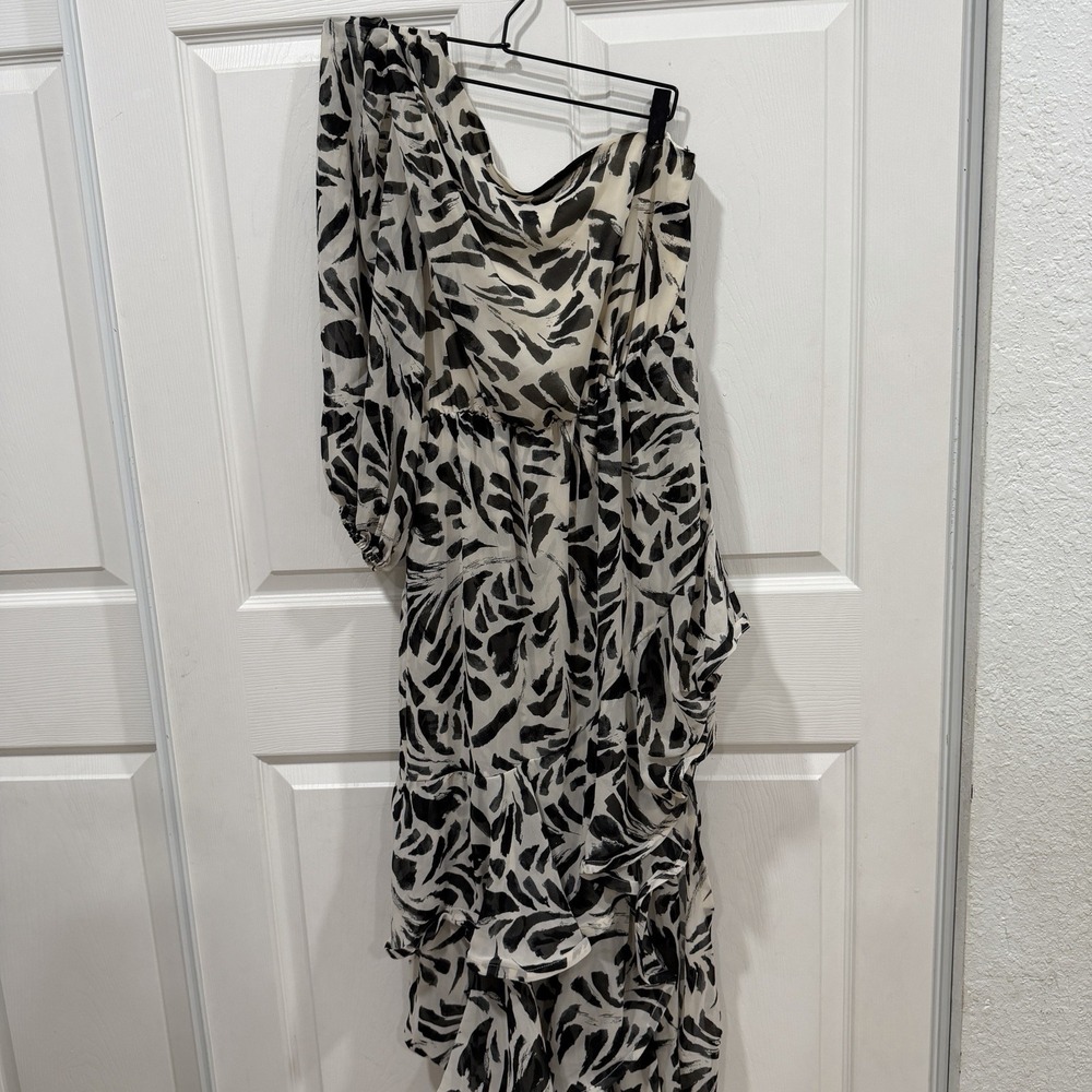 Target x Alexis Botanical One Shoulder Black White‎ Ruffle Asymmetrical Dresse M - Picture 3 of 11